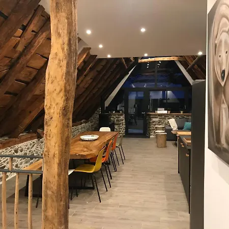 Les Granges De Clarabide בית נופש לודנוויל