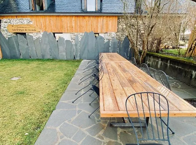 בית נופש Les Granges De Clarabide לודנוויל