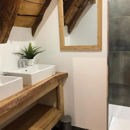 בית נופש Les Granges De Clarabide