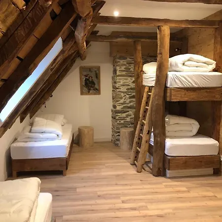 Les Granges De Clarabide * לודנוויל