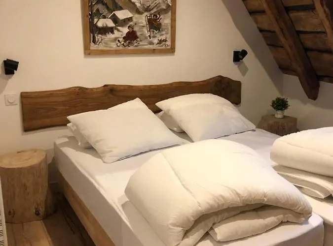 Les Granges De Clarabide Nyaraló